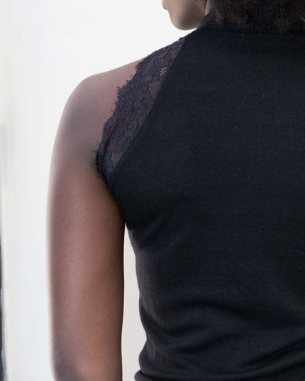 MAG8154 MAGLIA CON PIZZO NERO