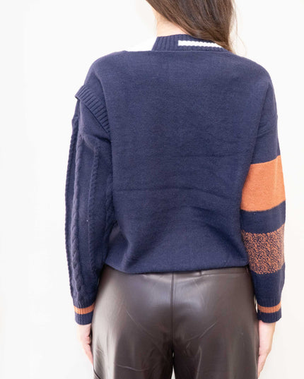 MAG8148 MAGLIA CON MANICA TRECCIA BLU