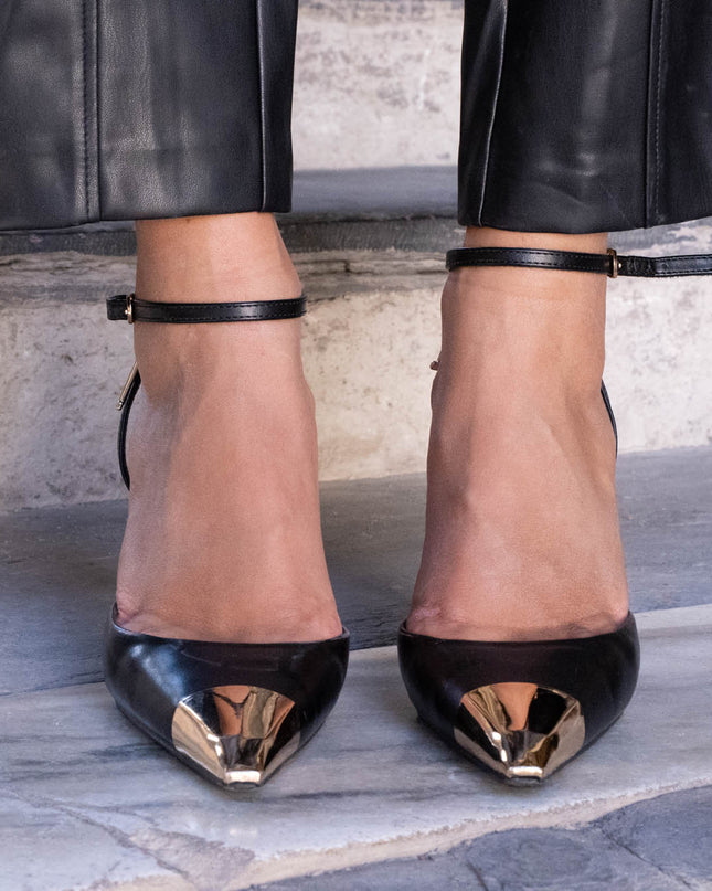 SC00179 DECOLLETE CON PUNTA METAL ORO