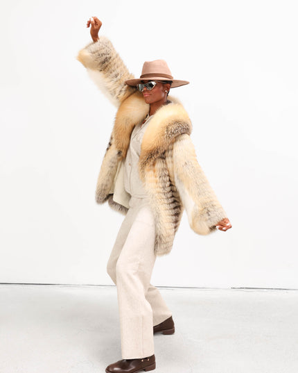 GIA1177 GIACCA LUNGA IN VOLPE BEIGE