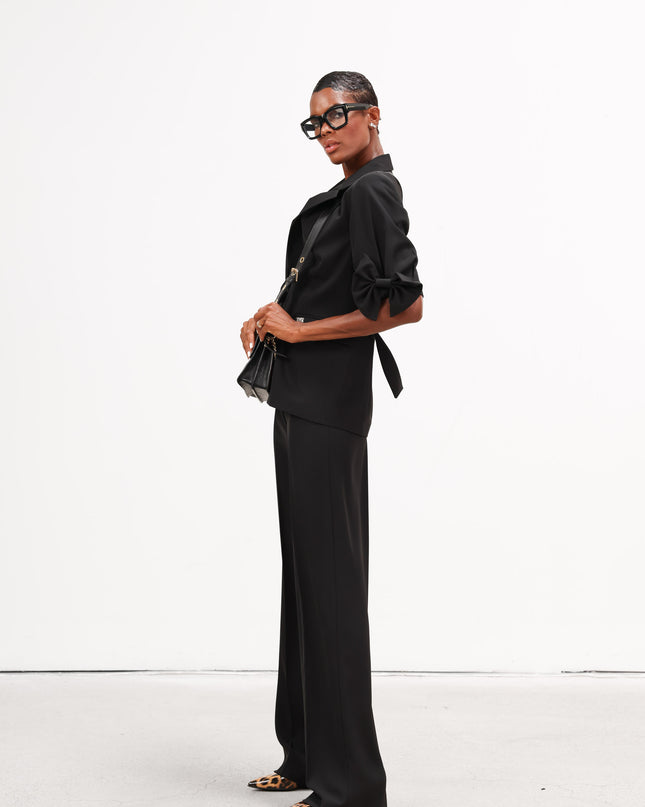 COM1267 TAILLEUR CON FIOCCHI SU MANICHE NERO
